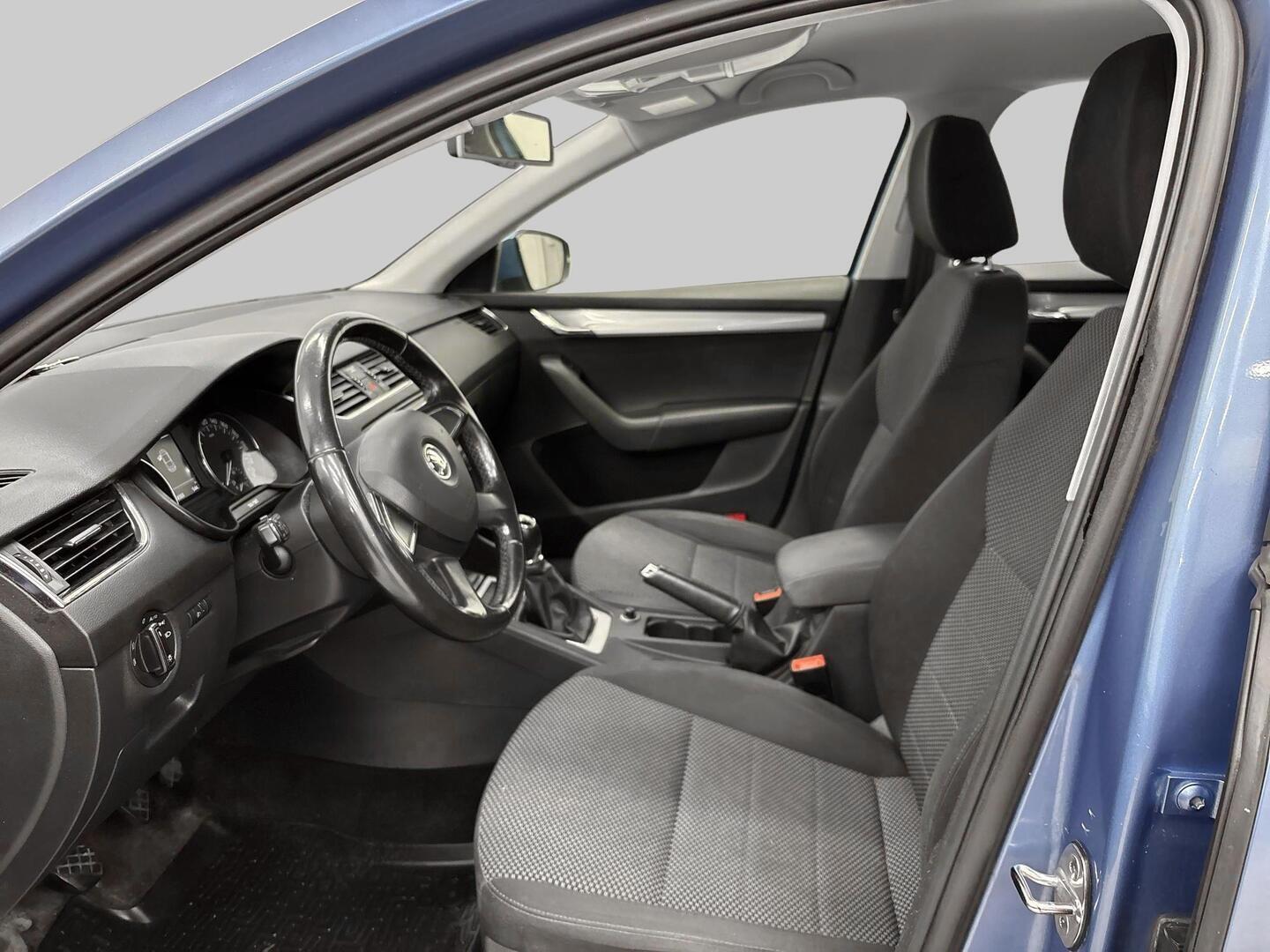 SKODA Octavia 2013