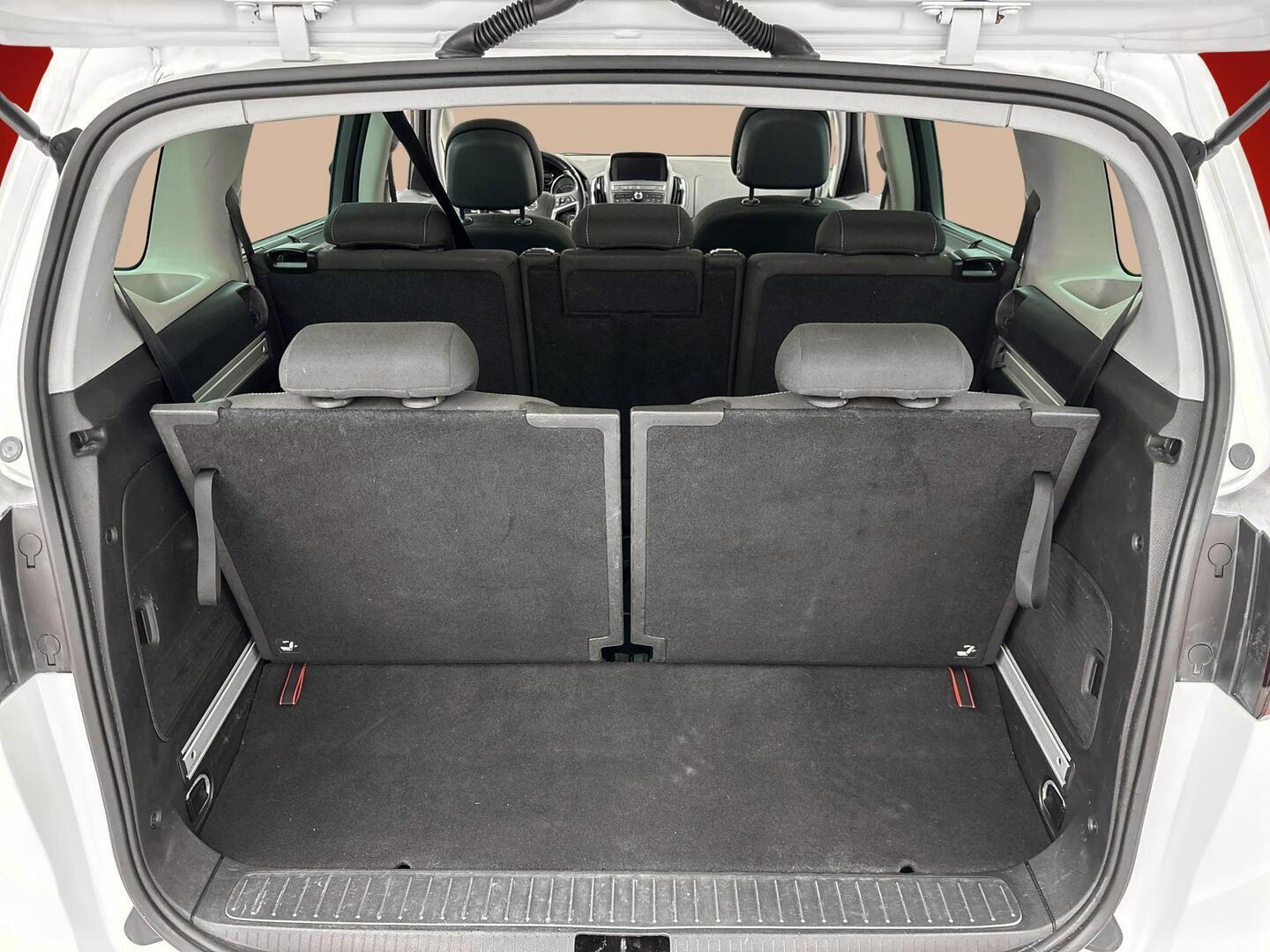 OPEL Zafira Tourer 2012