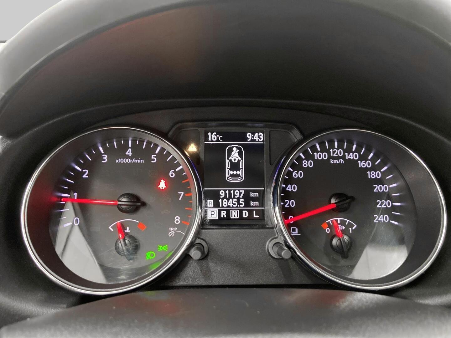 NISSAN Qashqai 2013