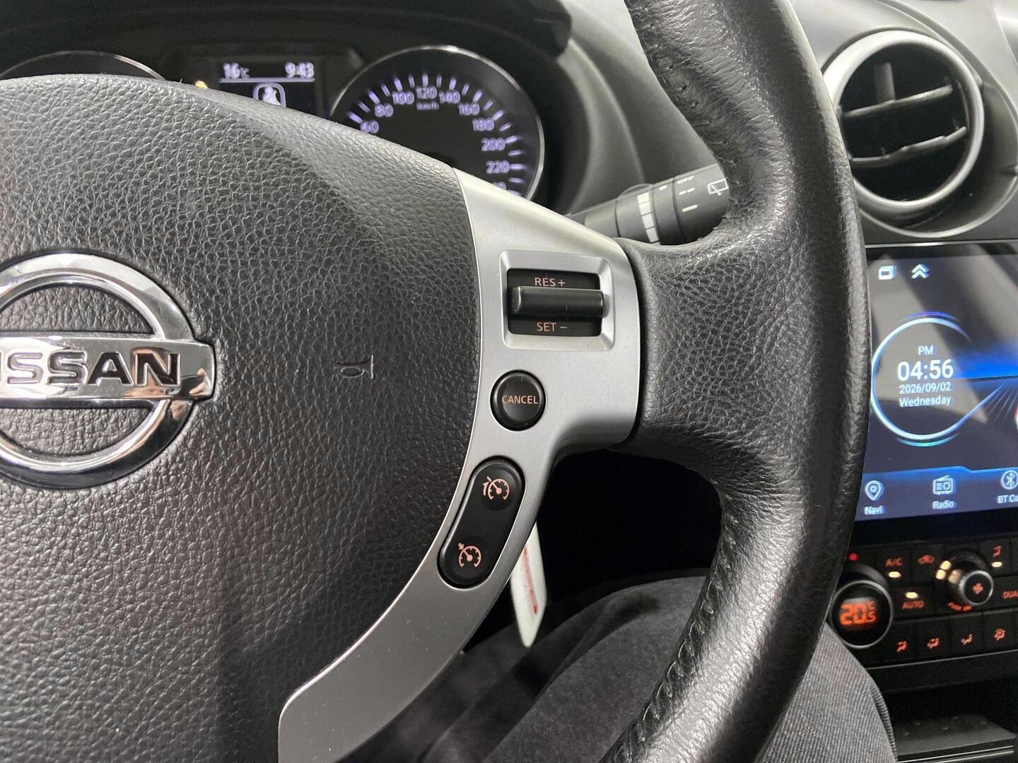 NISSAN Qashqai 2013