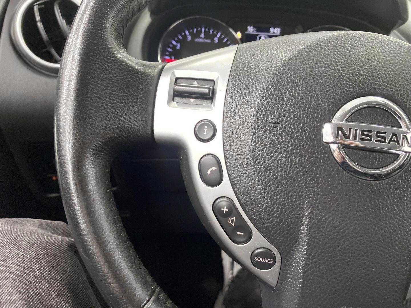 NISSAN Qashqai 2013