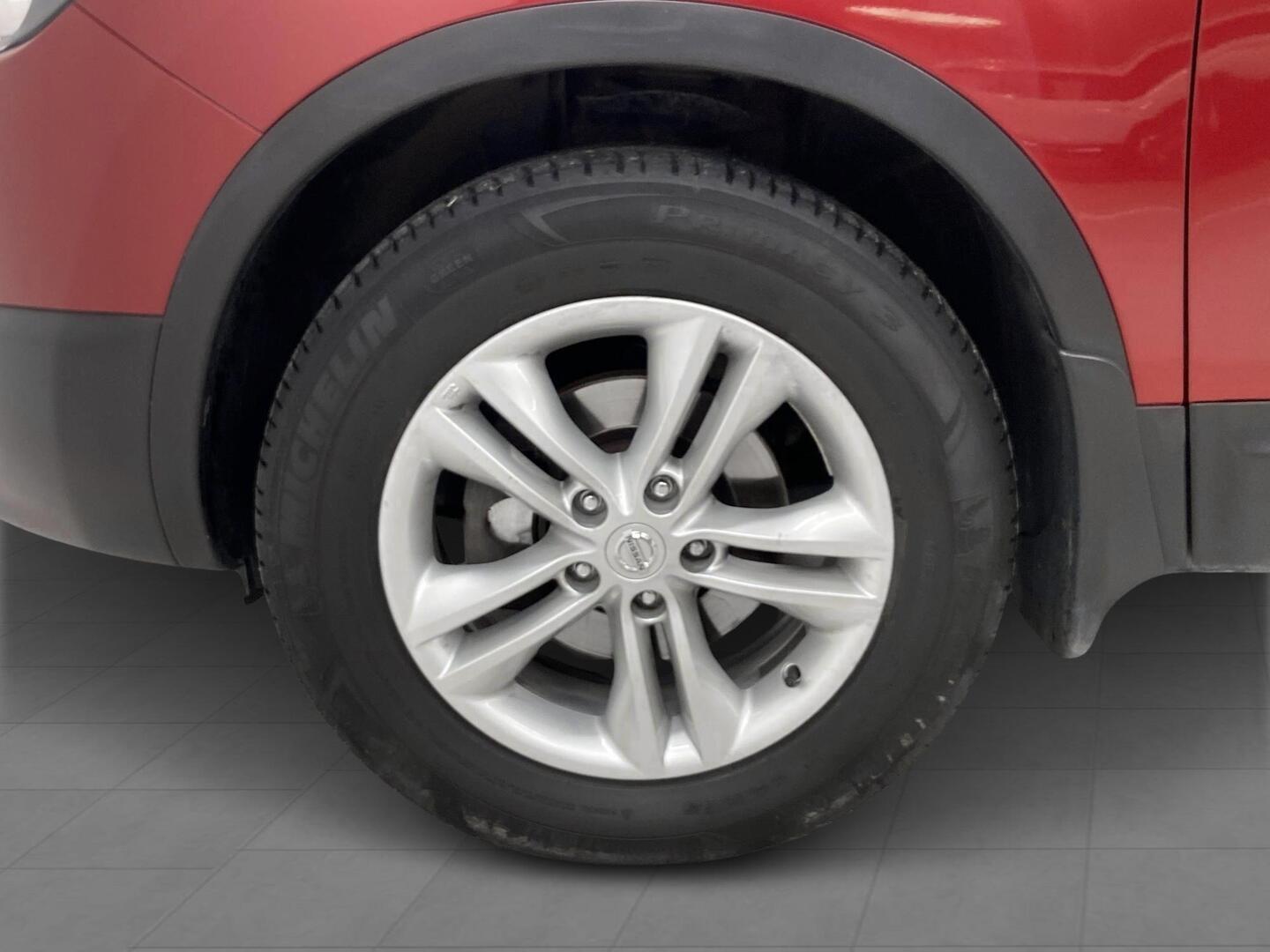 NISSAN Qashqai 2013