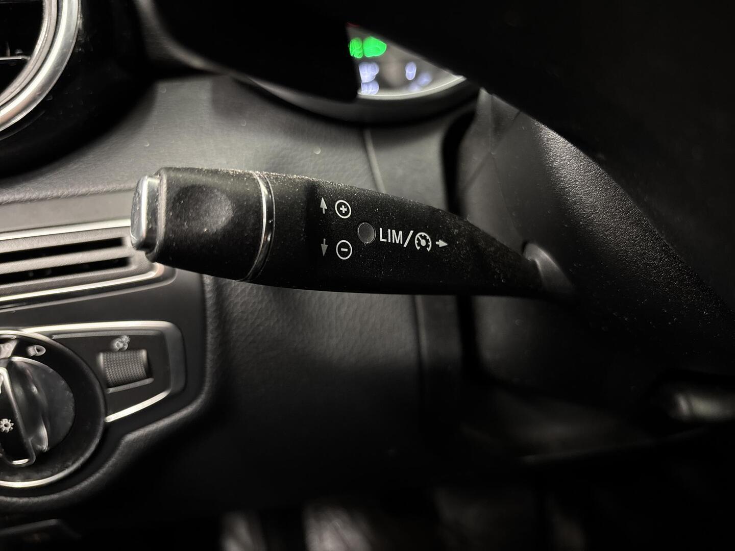 MERCEDES-BENZ C 2015