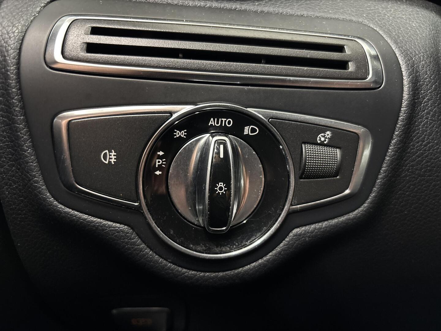 MERCEDES-BENZ C 2015