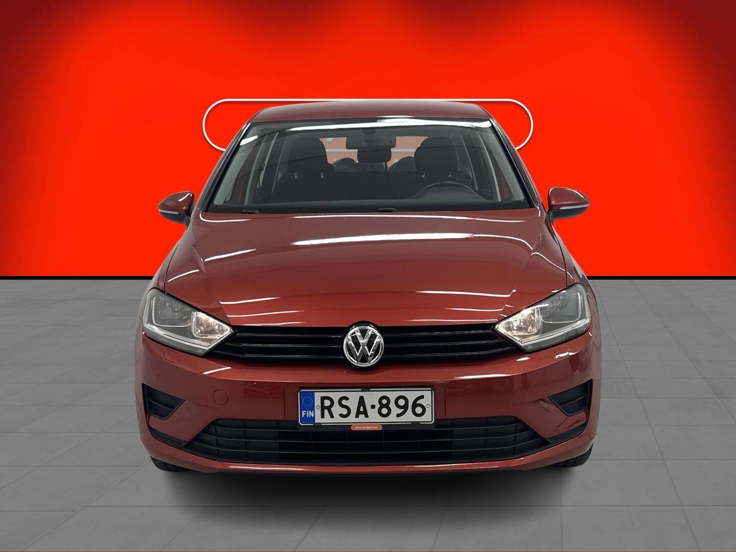 VOLKSWAGEN Golf Sportsvan 2015