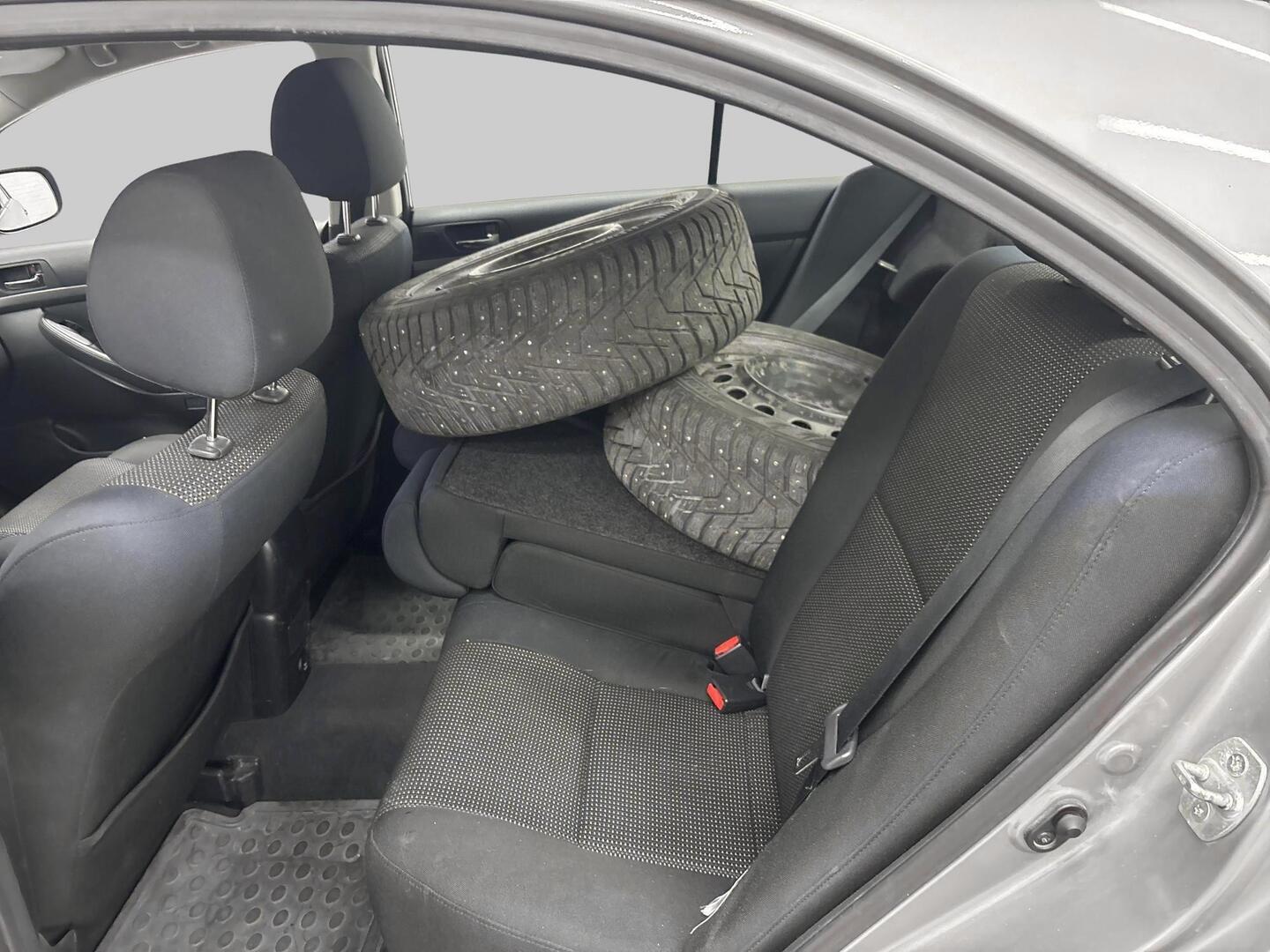 TOYOTA Avensis 2006