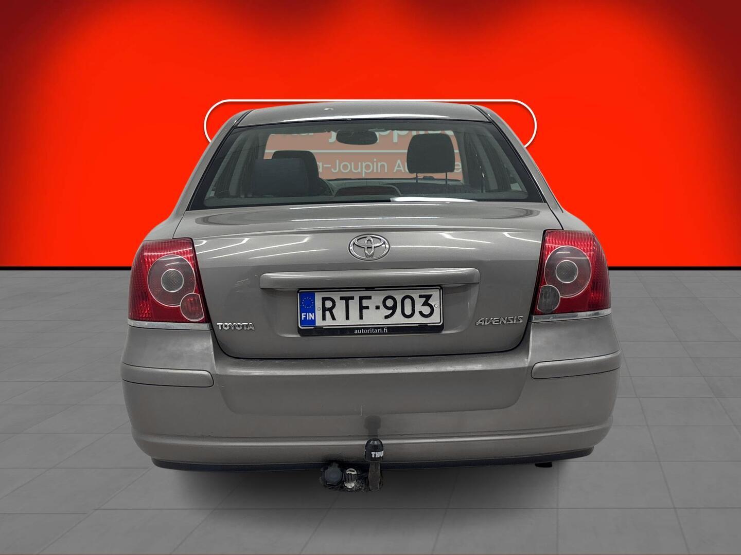 TOYOTA Avensis 2006