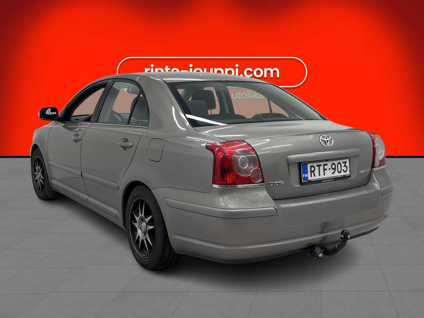 TOYOTA Avensis 2006