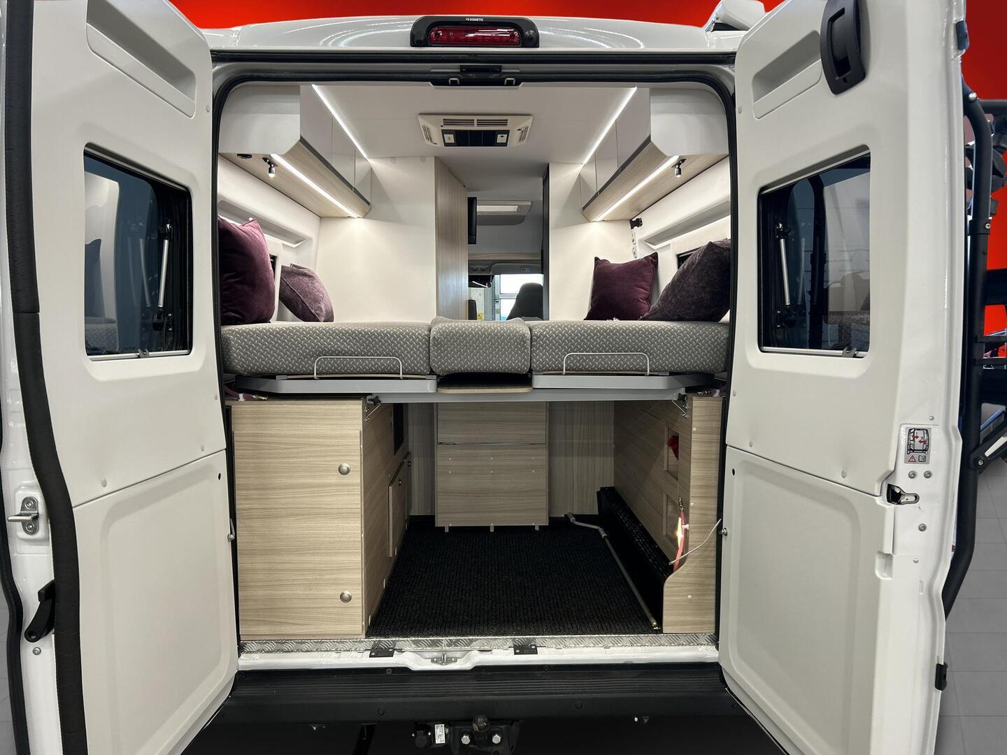 ADRIA TWIN 640 SL AXESS 2024