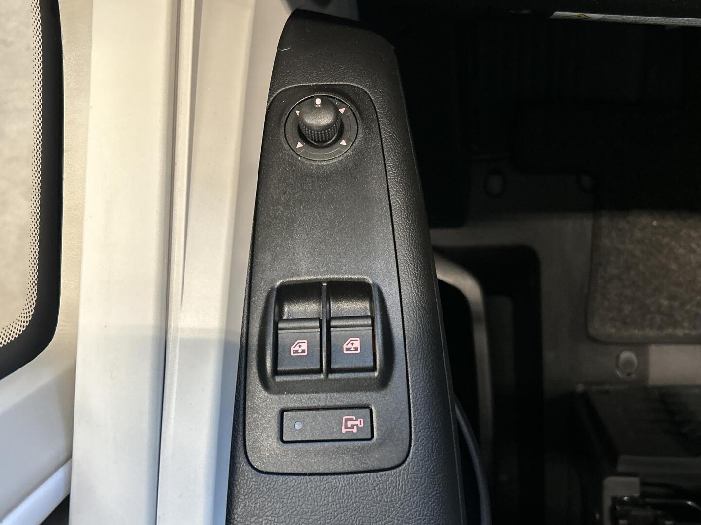 ADRIA TWIN 640 SL AXESS 2024