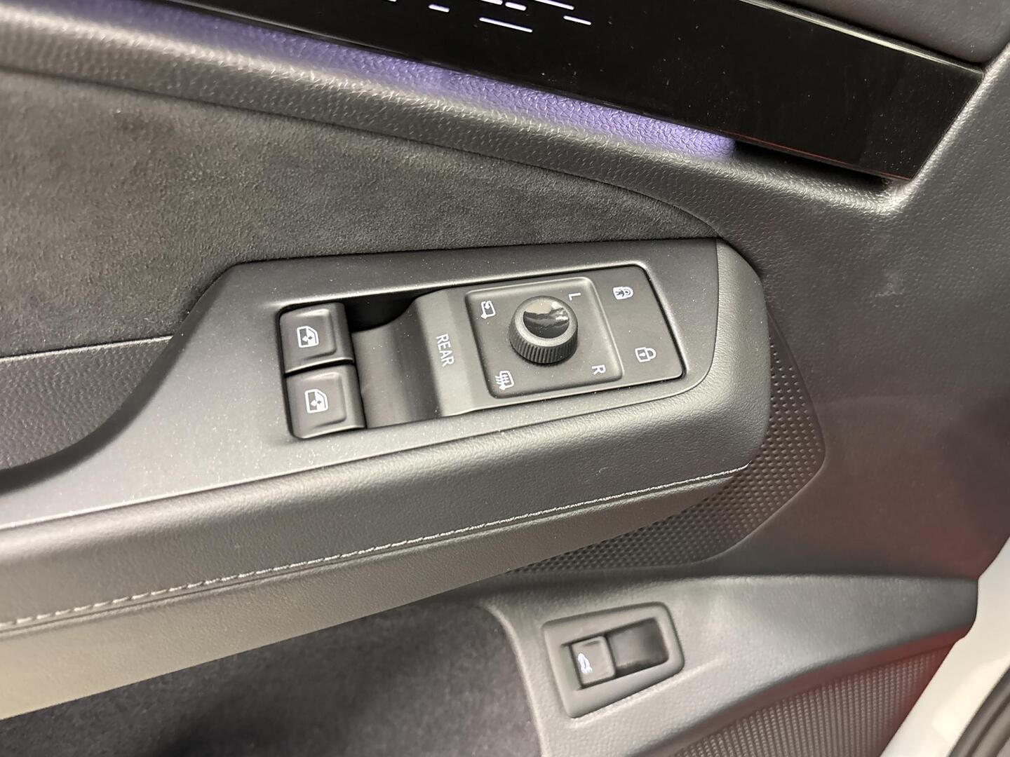VOLKSWAGEN ID.7 2025
