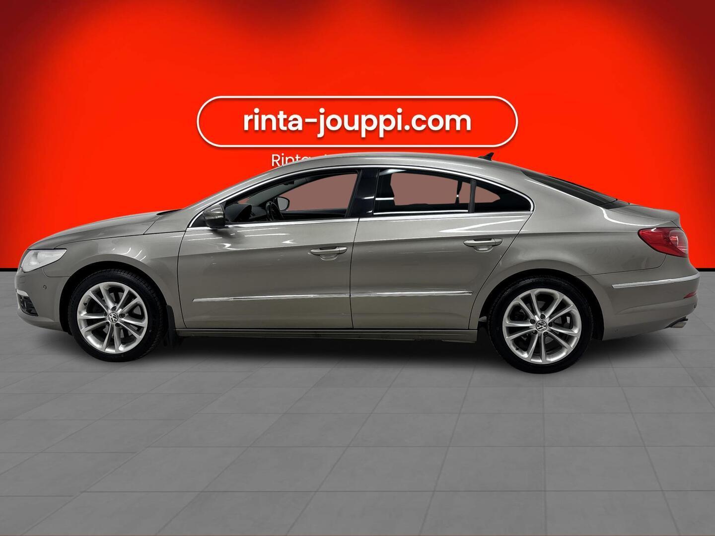 VOLKSWAGEN Passat CC 2010