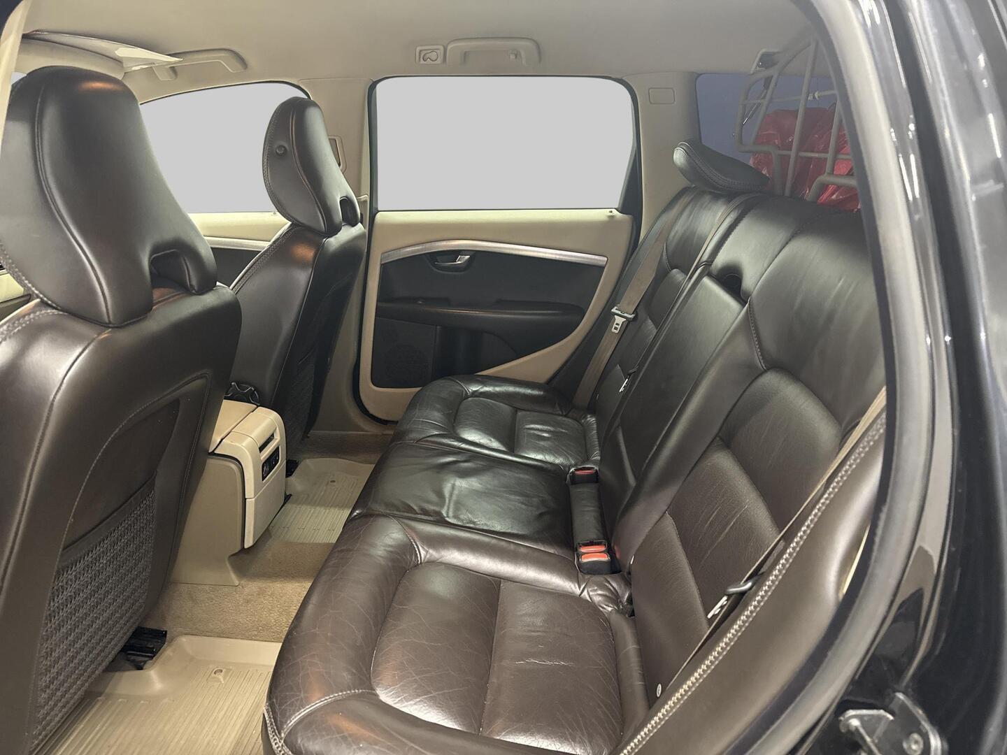 VOLVO XC70 2008