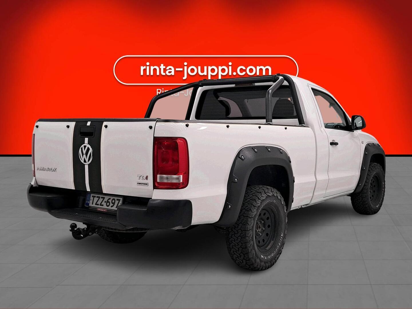 VOLKSWAGEN Amarok 2016