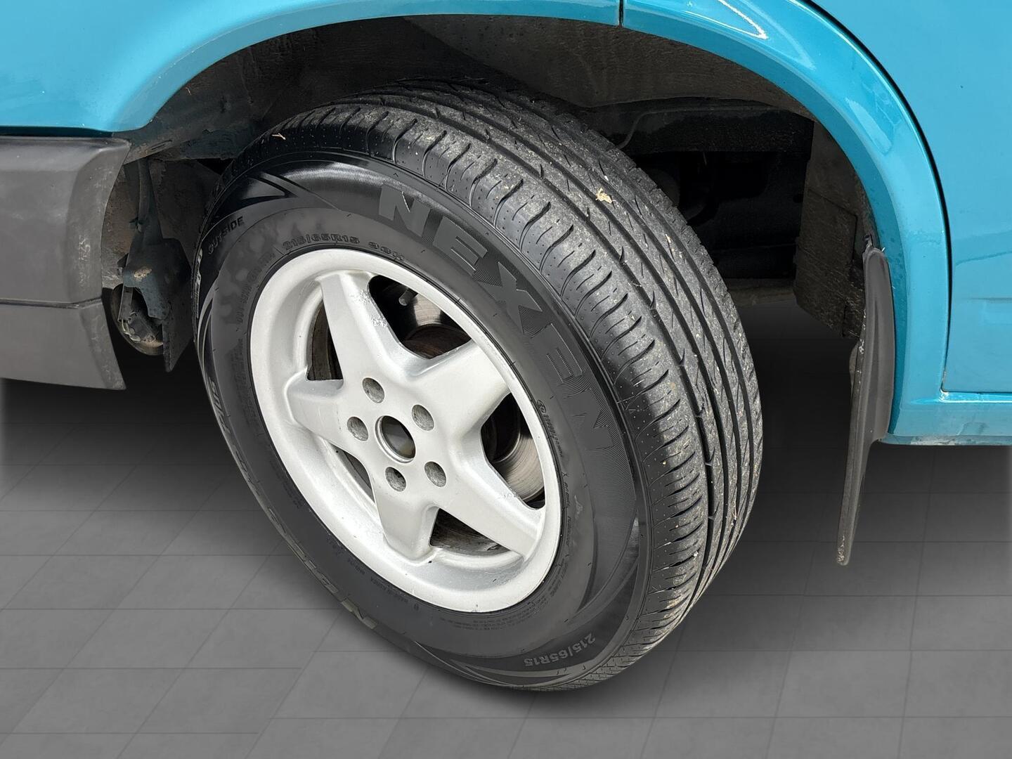 VOLKSWAGEN Caravelle 1993