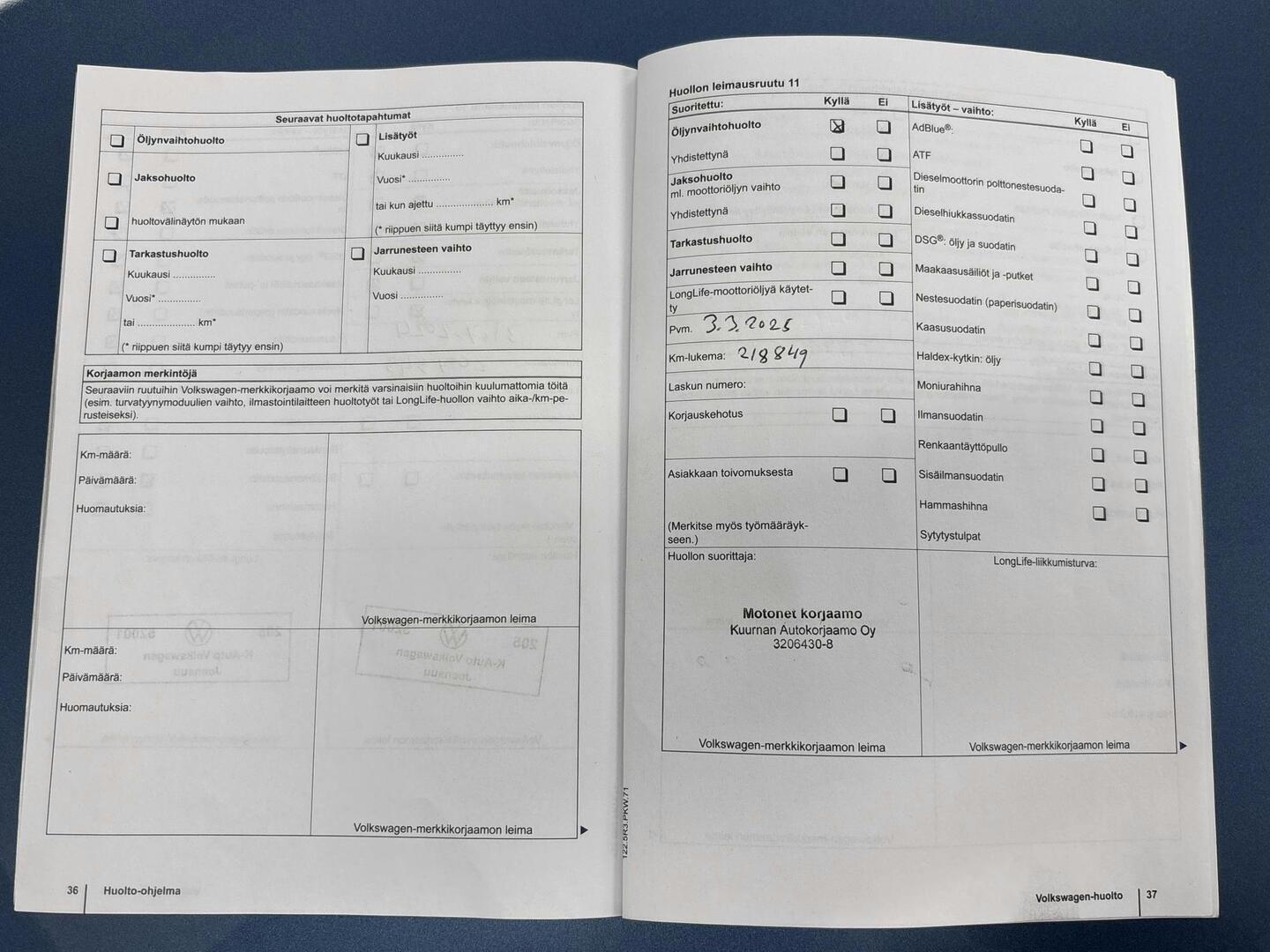 VOLKSWAGEN Tiguan 2012