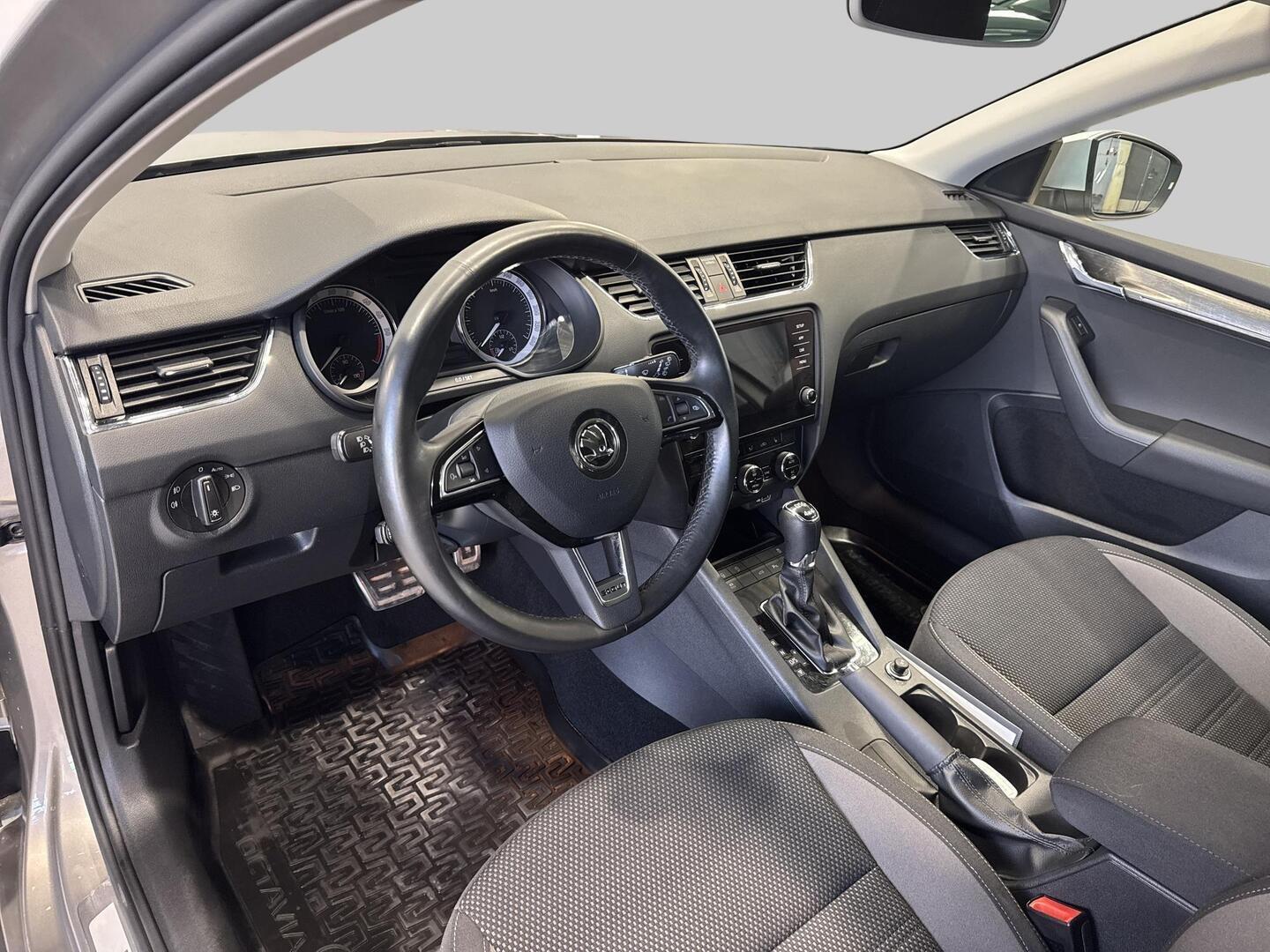 SKODA Octavia 2018