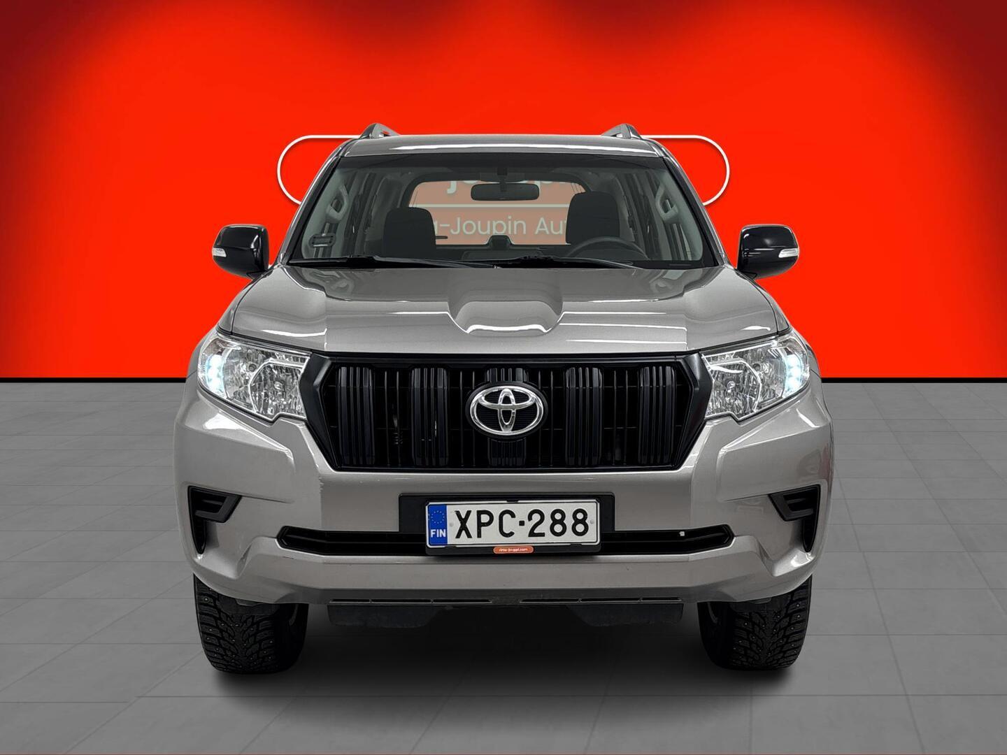 TOYOTA Land Cruiser 2020