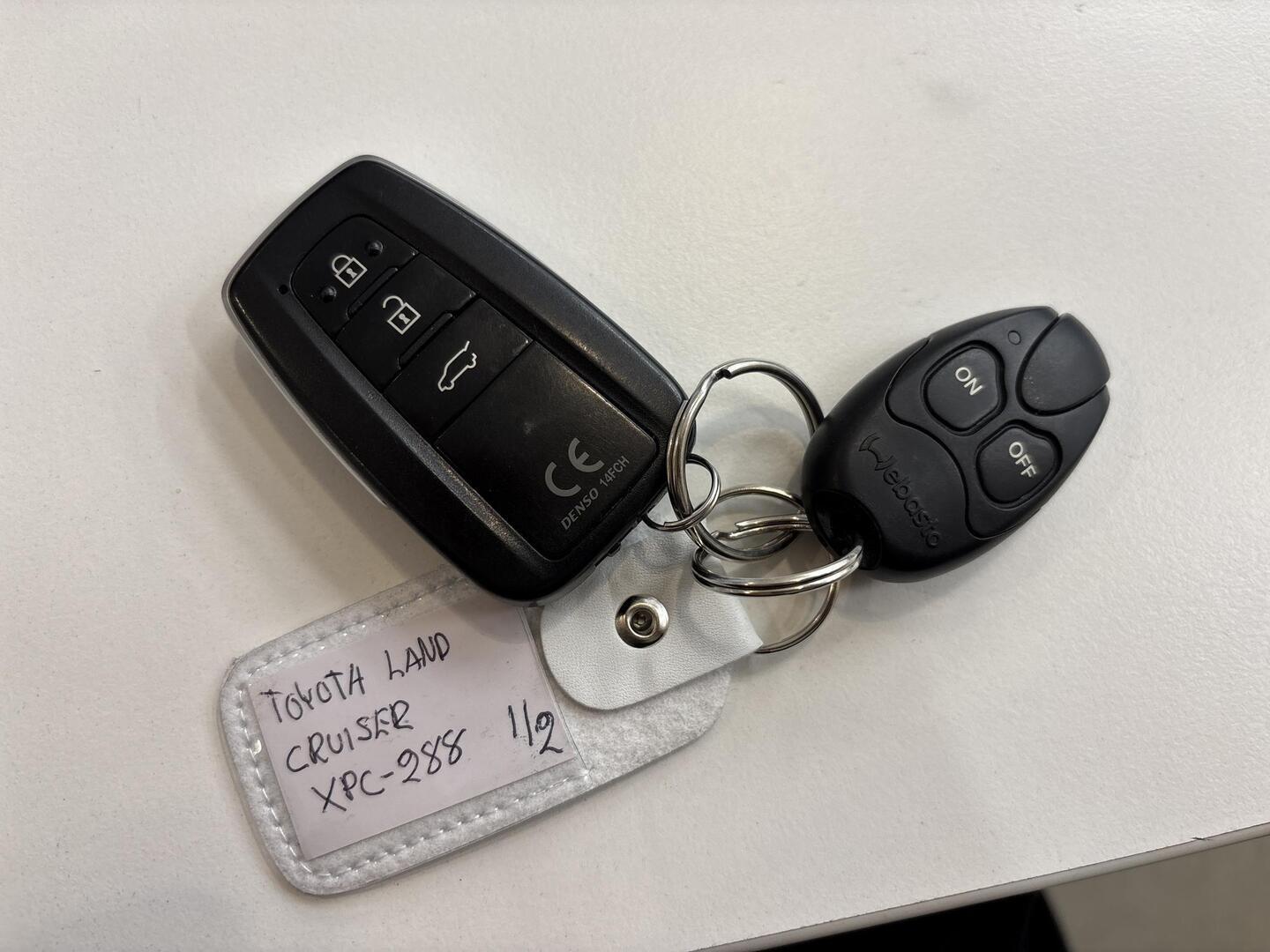 TOYOTA Land Cruiser 2020