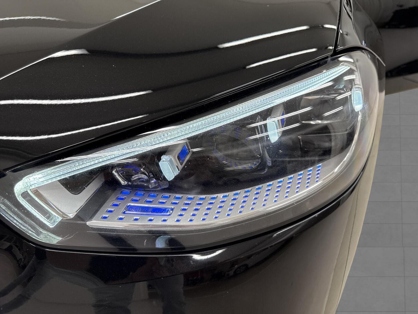 MERCEDES-BENZ S 2022