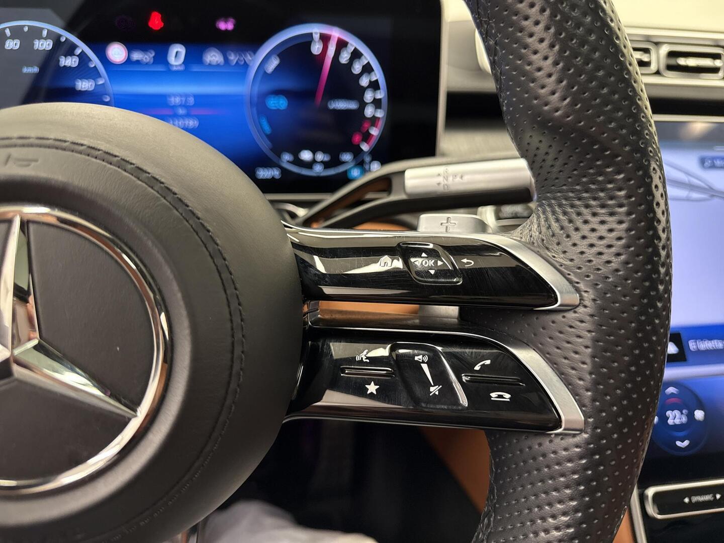 MERCEDES-BENZ S 2022