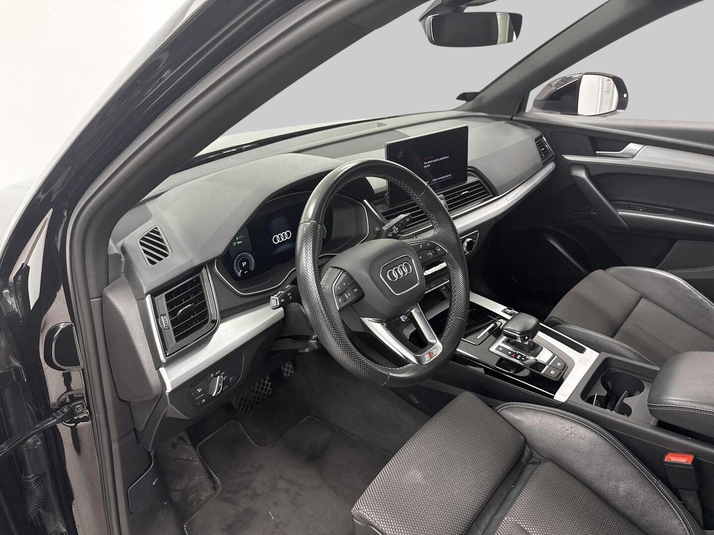 AUDI Q5 2022