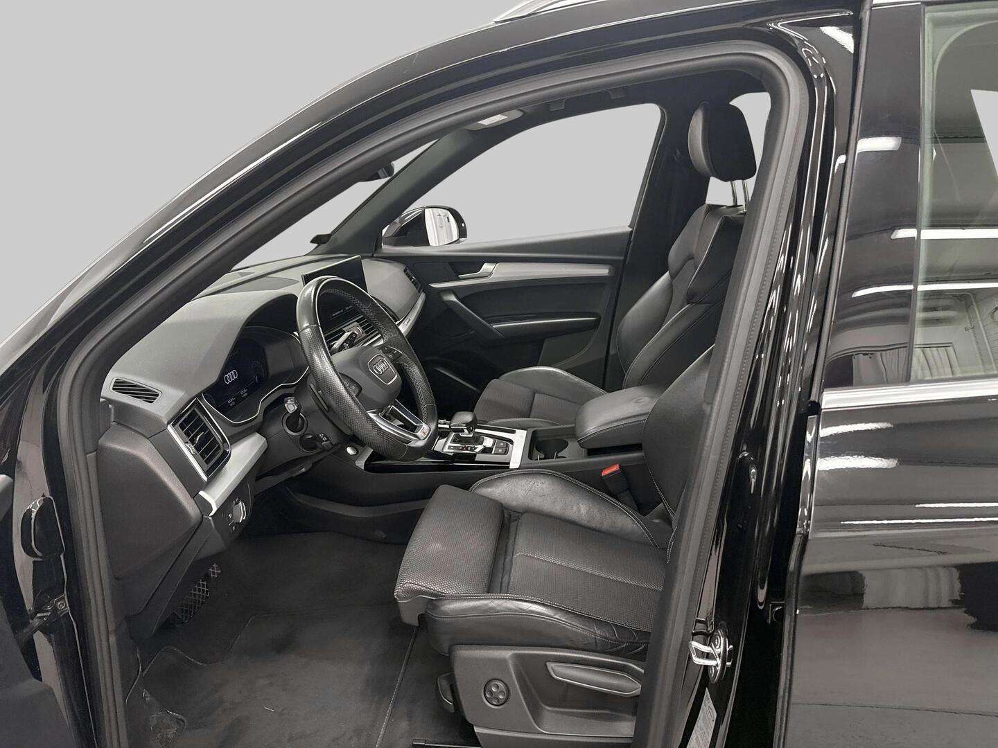 AUDI Q5 2022
