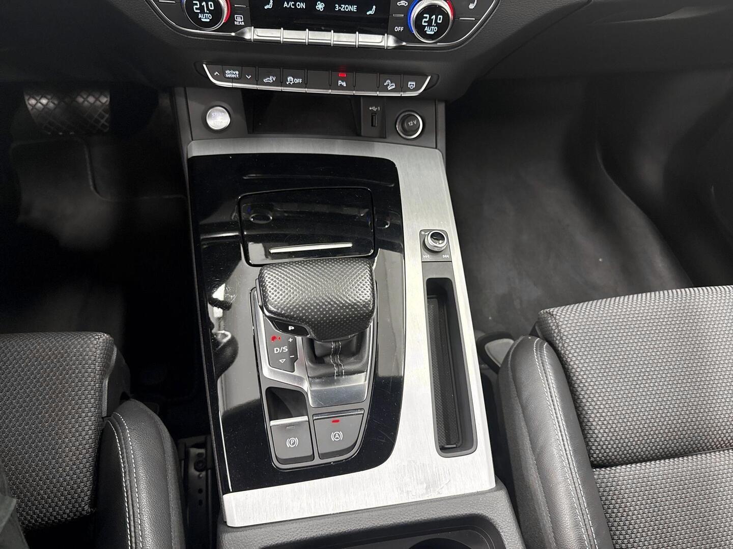 AUDI Q5 2022