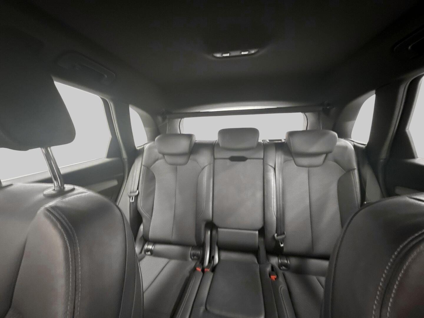 AUDI Q5 2022