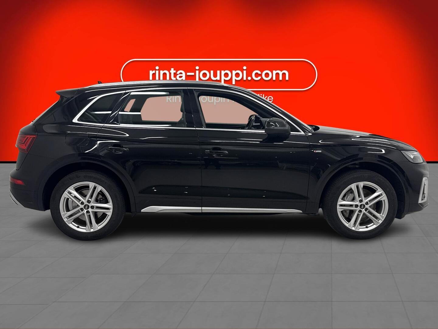AUDI Q5 2022