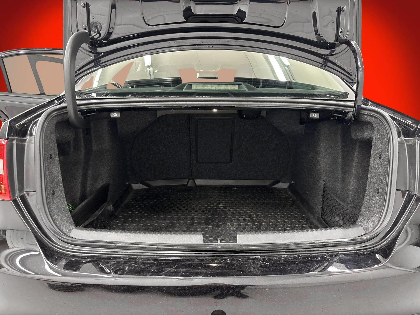 VOLKSWAGEN Jetta 2011