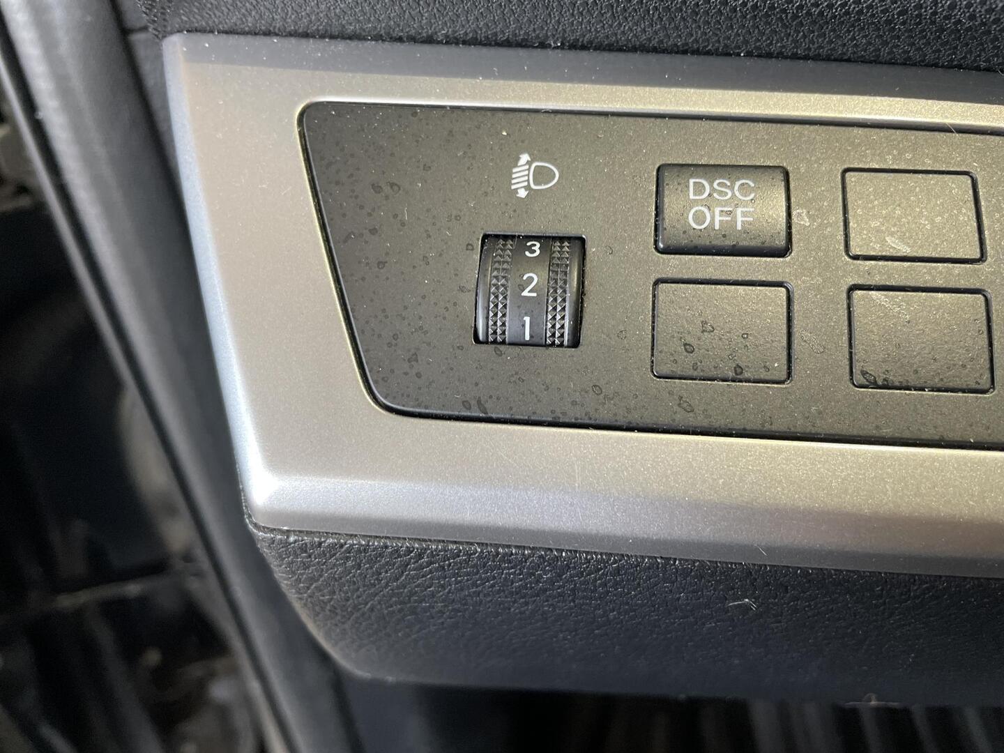 MAZDA Mazda3 2011