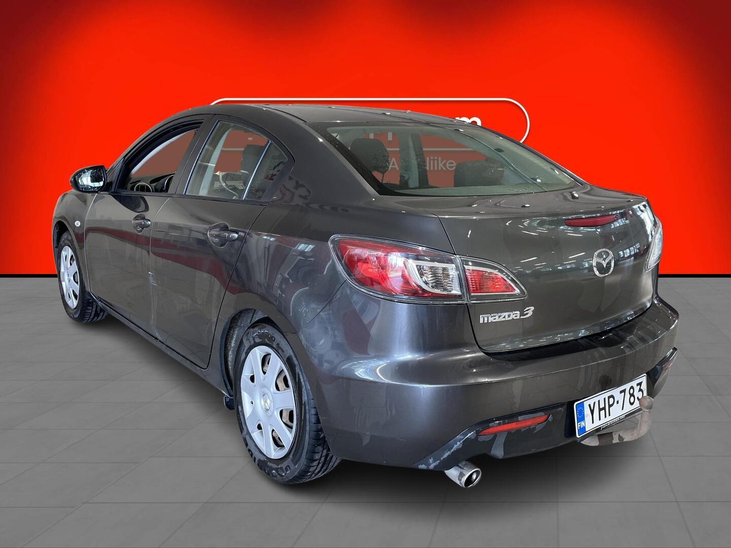 MAZDA Mazda3 2011