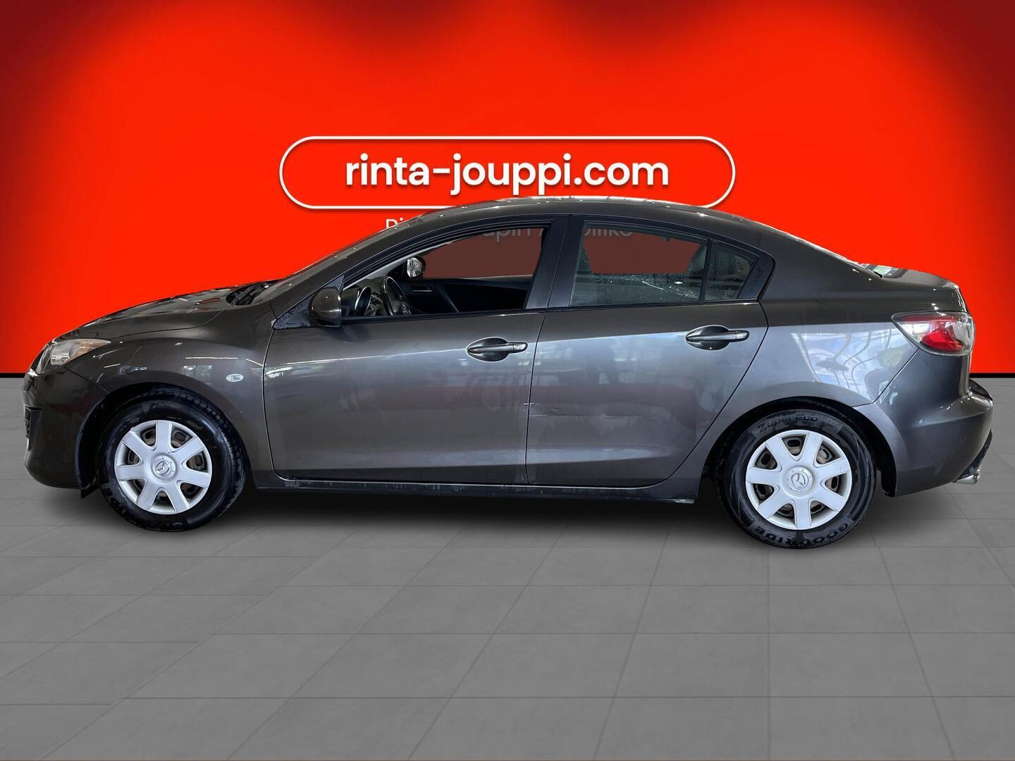 MAZDA Mazda3 2011