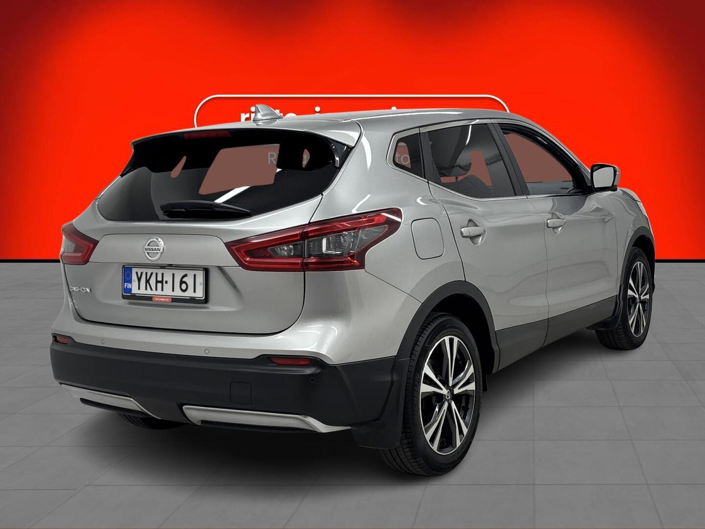 NISSAN Qashqai 2018