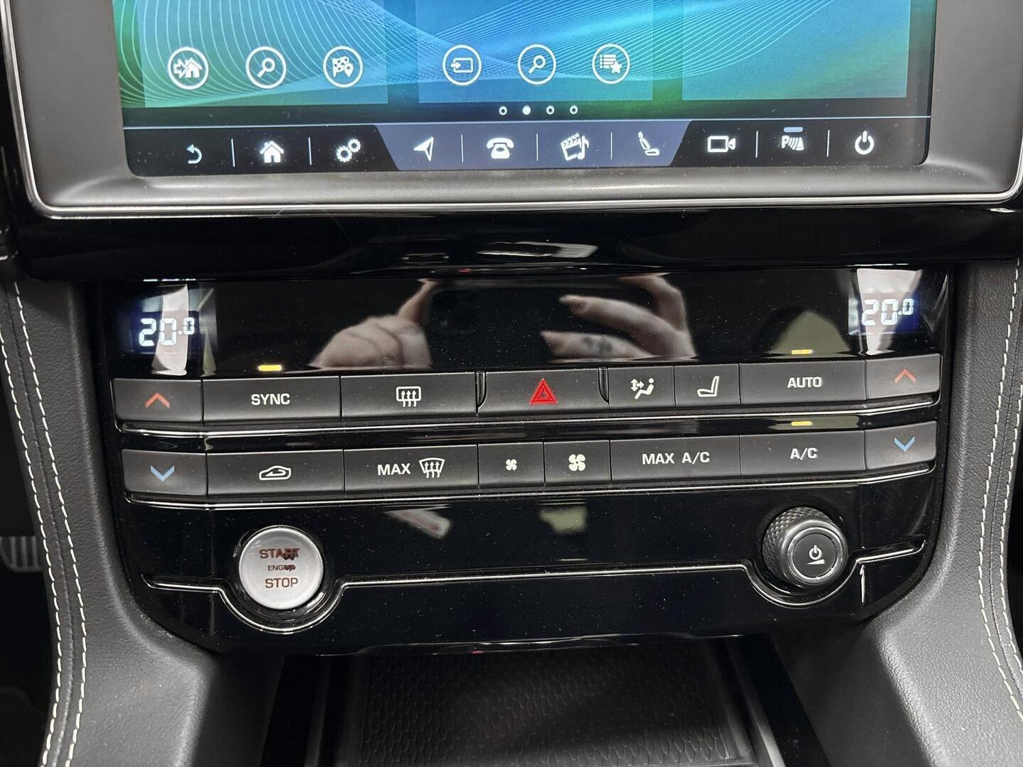 JAGUAR F-PACE 2019