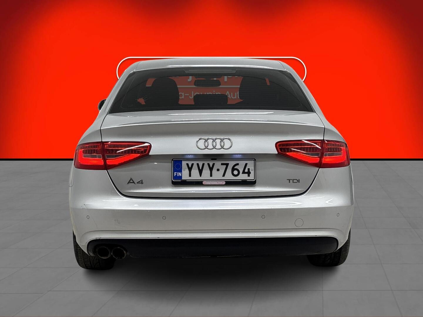 AUDI A4 2014