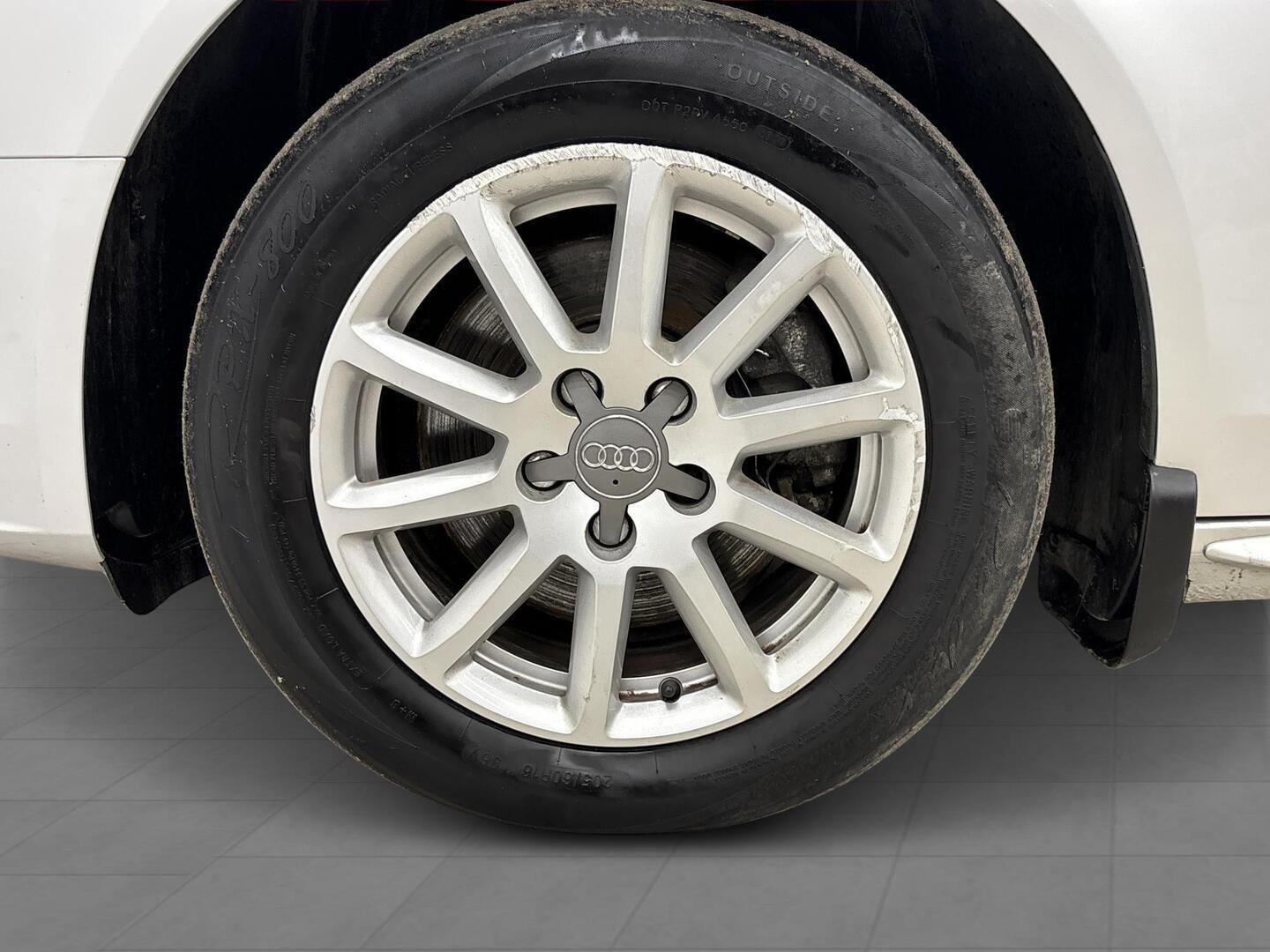 AUDI A4 2014