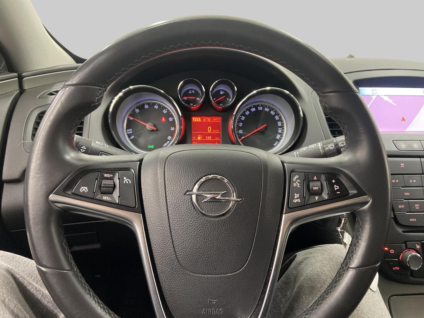 OPEL Insignia 2013