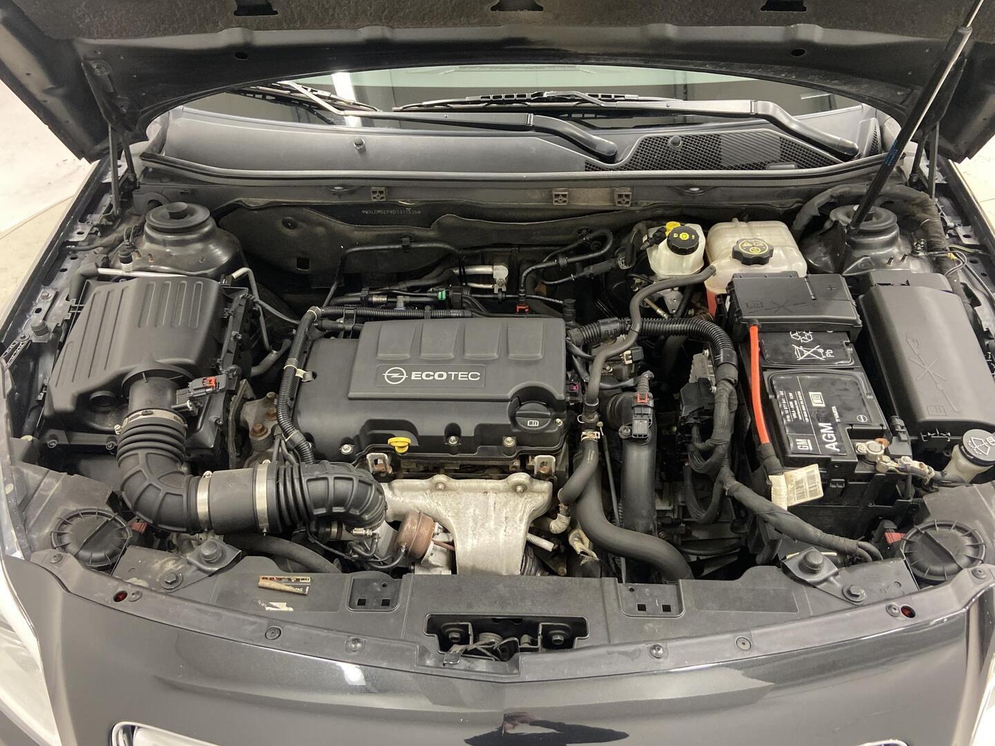 OPEL Insignia 2013