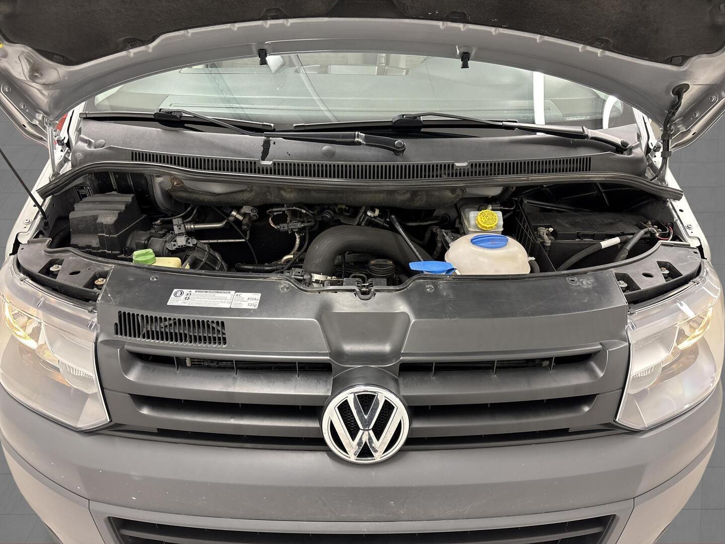 VOLKSWAGEN Transporter 2012