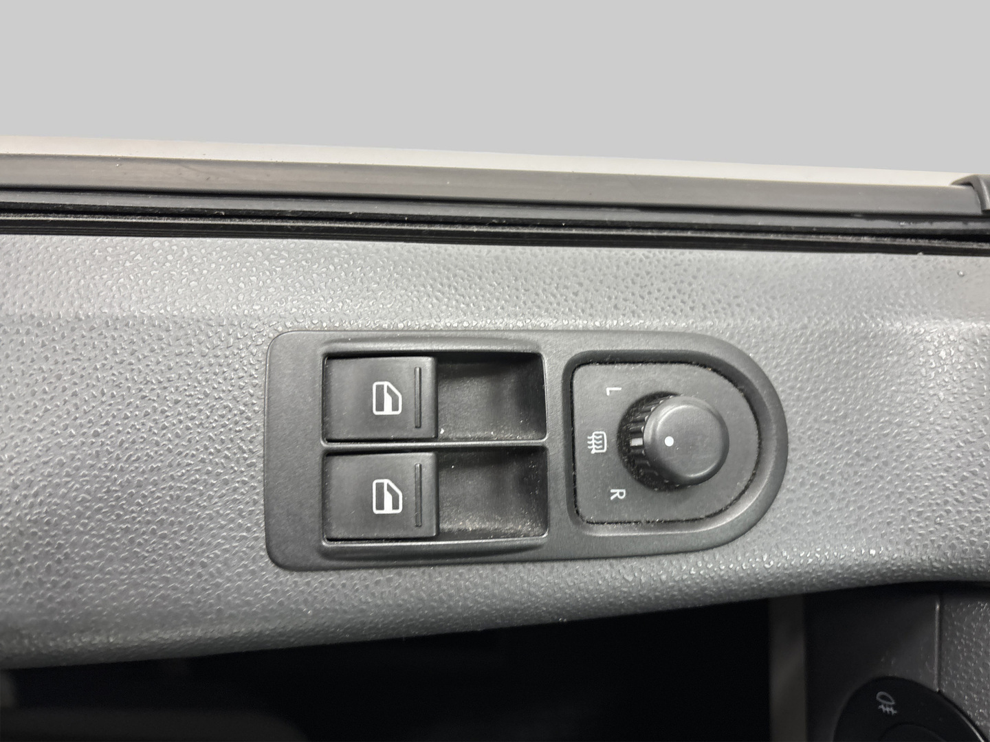 VOLKSWAGEN Transporter 2012