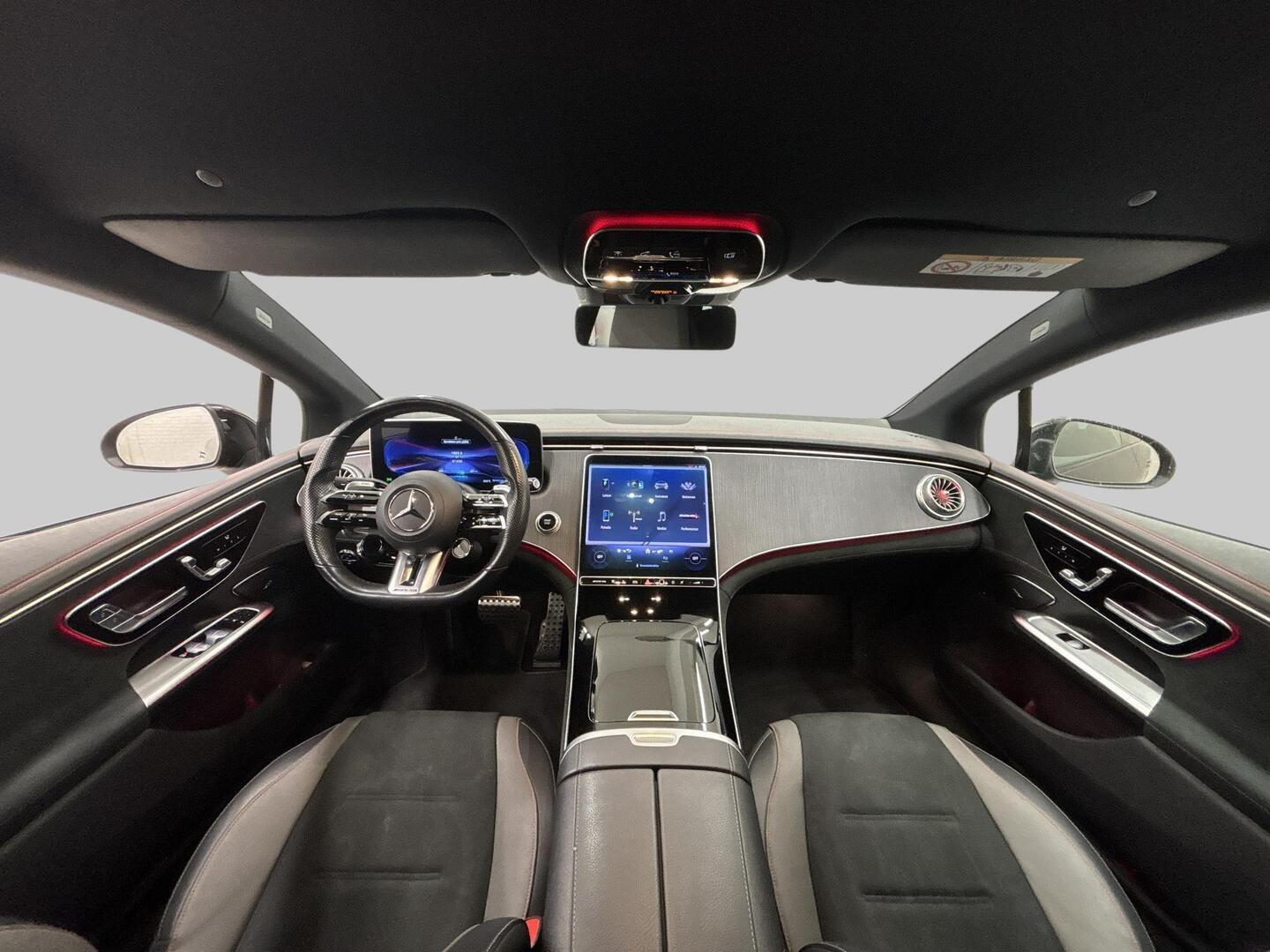 MERCEDES-BENZ EQE 2022
