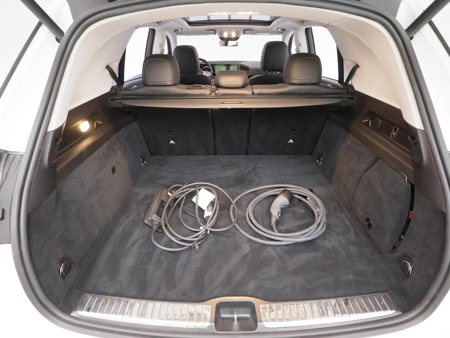 MERCEDES-BENZ GLE 2023
