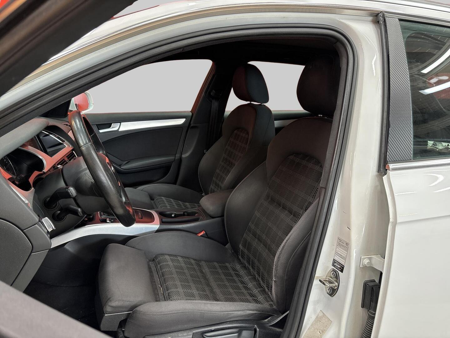 AUDI A4 2010