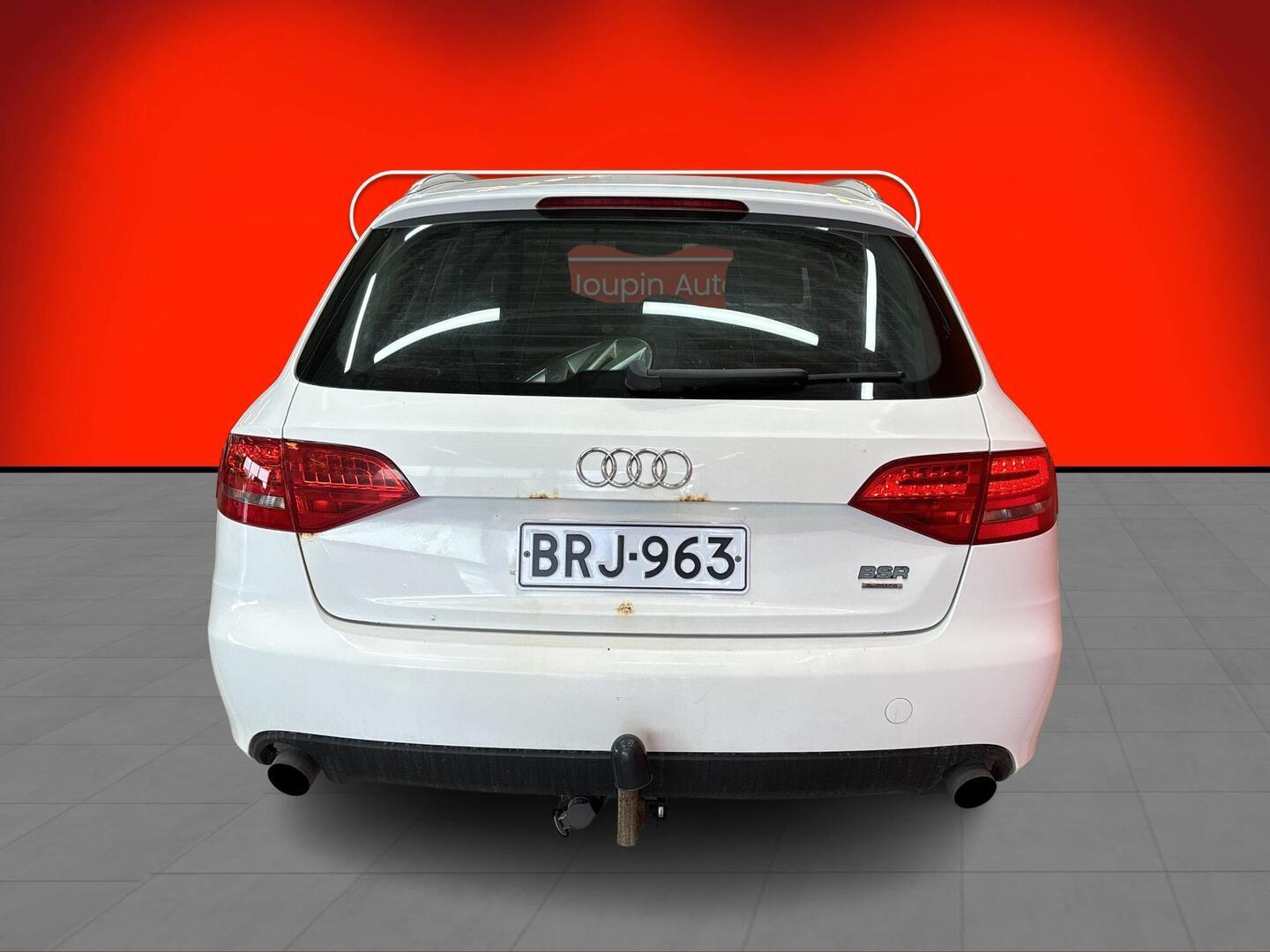 AUDI A4 2010