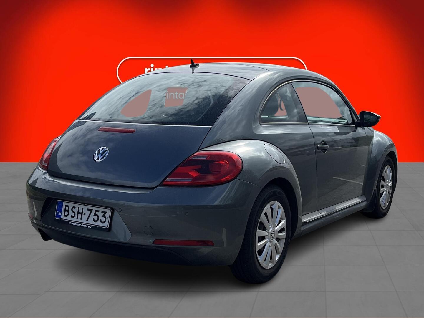 VOLKSWAGEN Beetle 2012