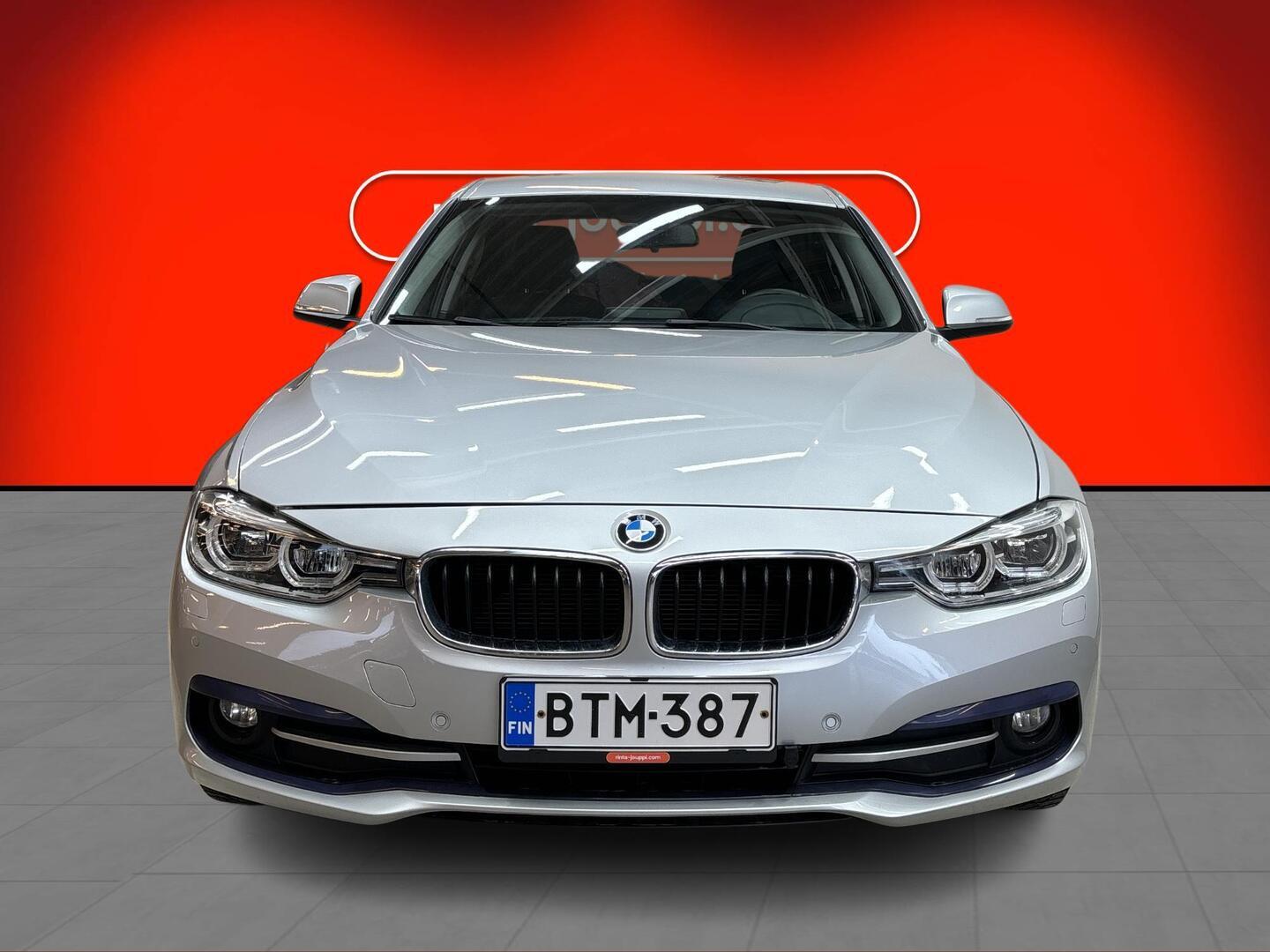BMW 320 2016