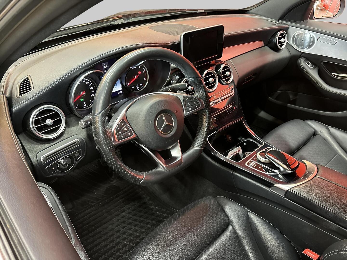 MERCEDES-BENZ C 2015