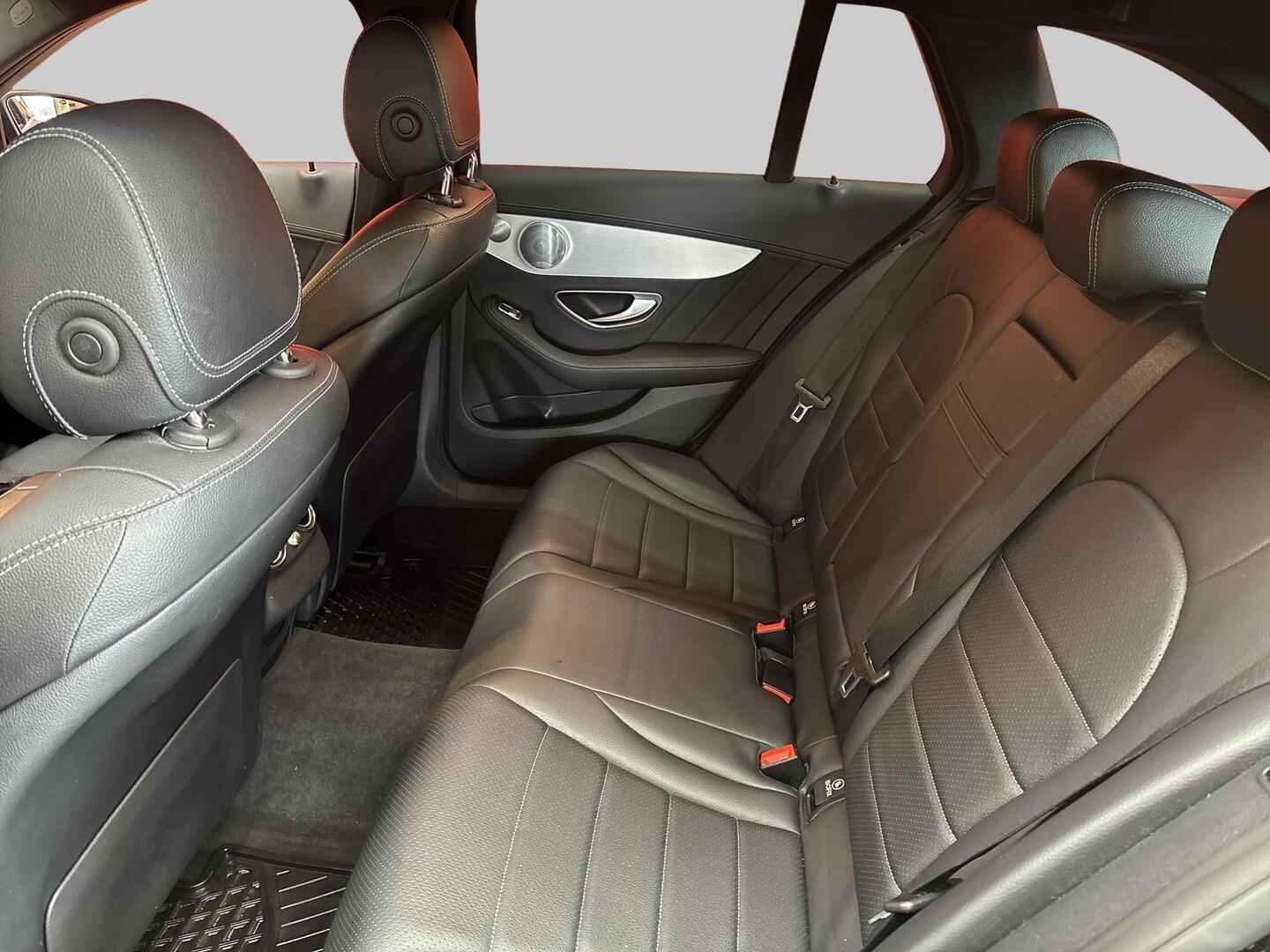 MERCEDES-BENZ C 2015